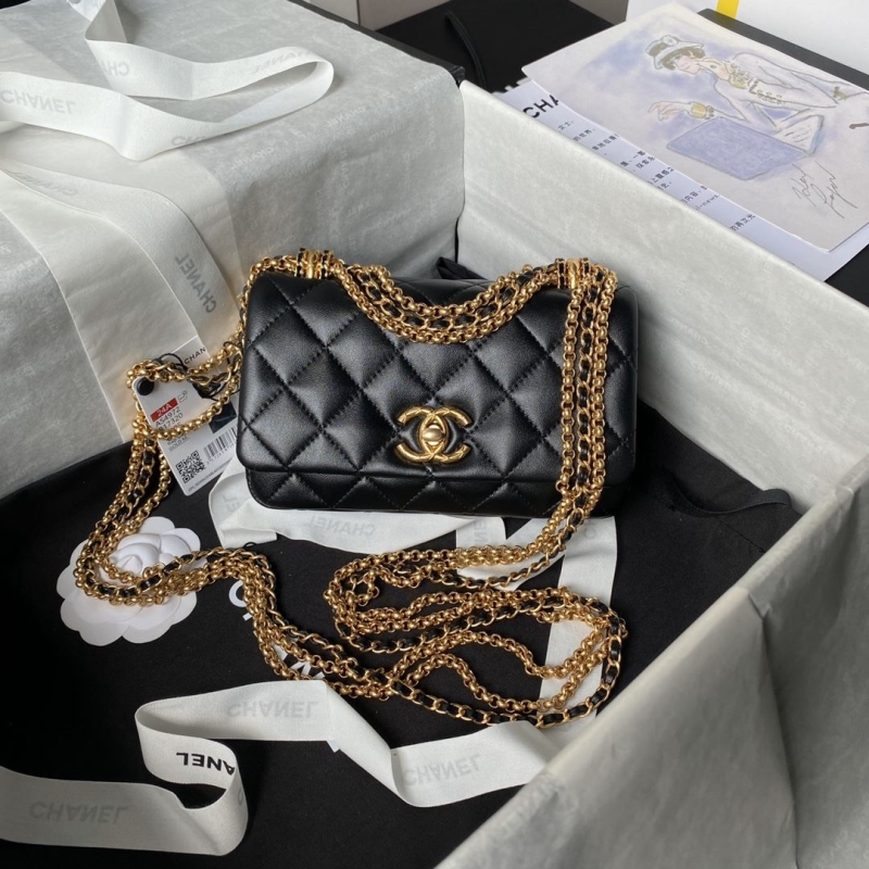 Chanel 19 Bags